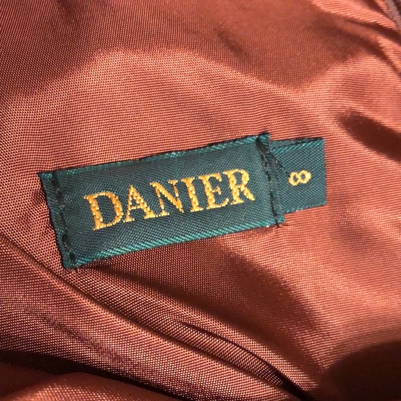 Danier Suede Skirt Size 8 Copper Brown - Picture 7 of 11